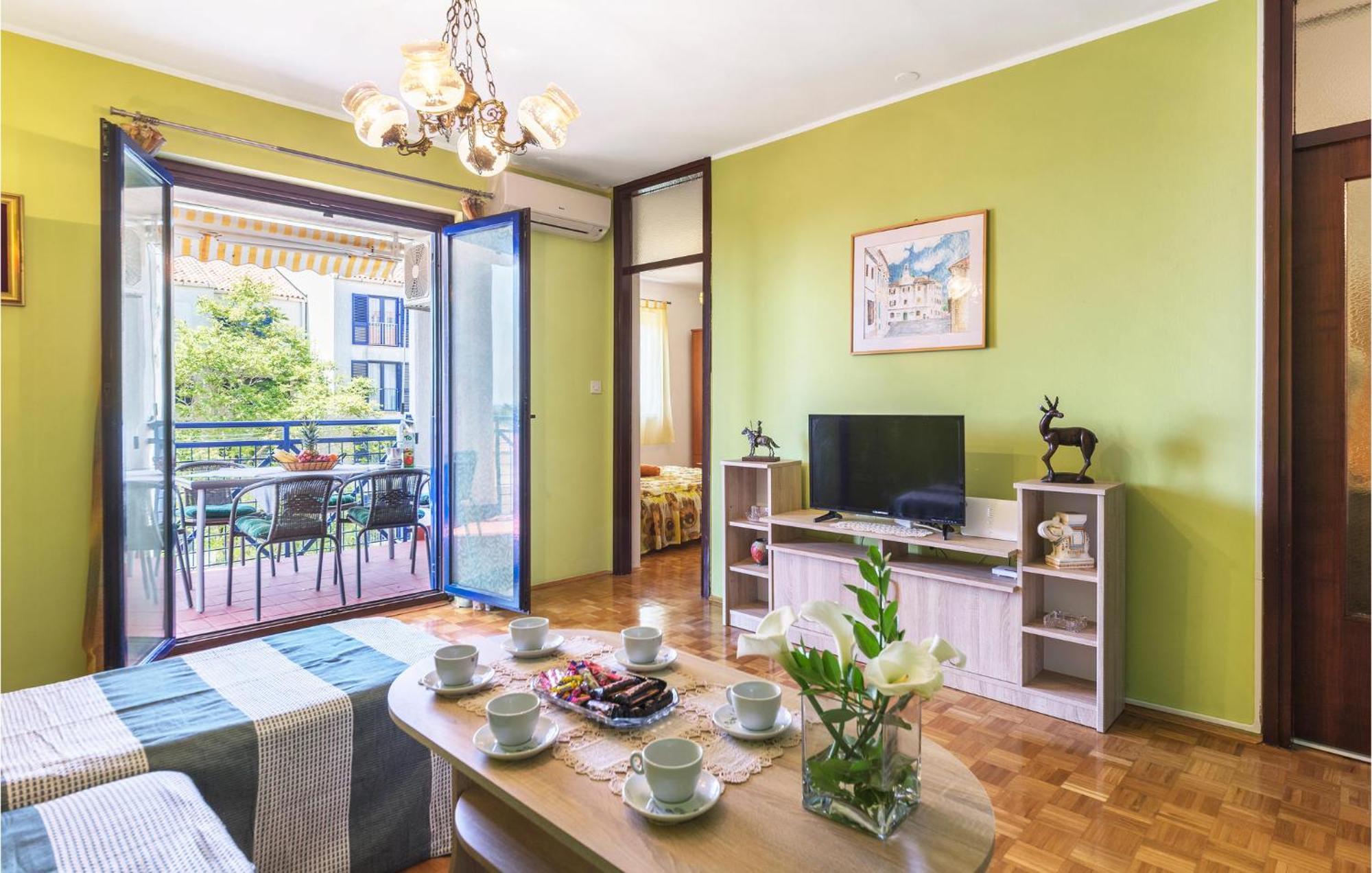 Gorgeous Apartment In Pula With House Sea View Eksteriør billede