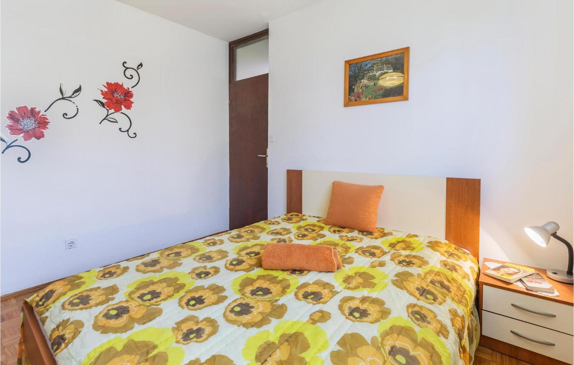 Gorgeous Apartment In Pula With House Sea View Eksteriør billede