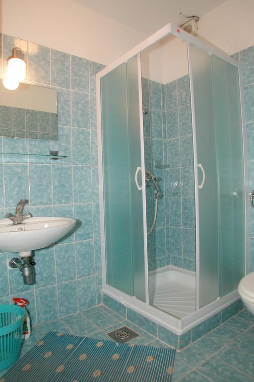 Gorgeous Apartment In Pula With House Sea View Eksteriør billede